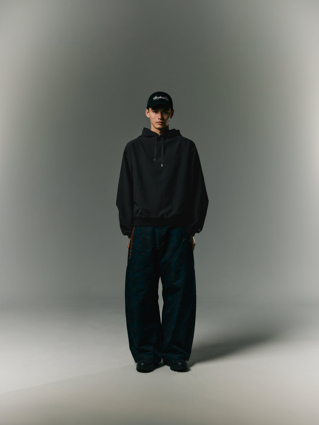 GOOPiMADE EVD5 Oversized Hoodie - Black