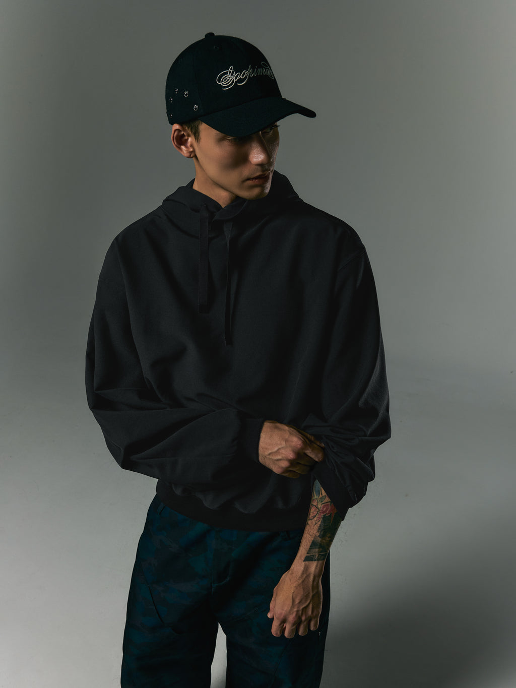 GOOPiMADE EVD5 Oversized Hoodie - Black