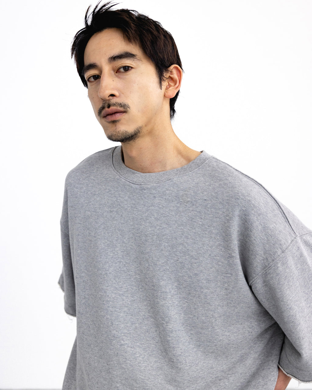 ANGLAN Valley Tuck Sweat Half Tee - Melange Grey