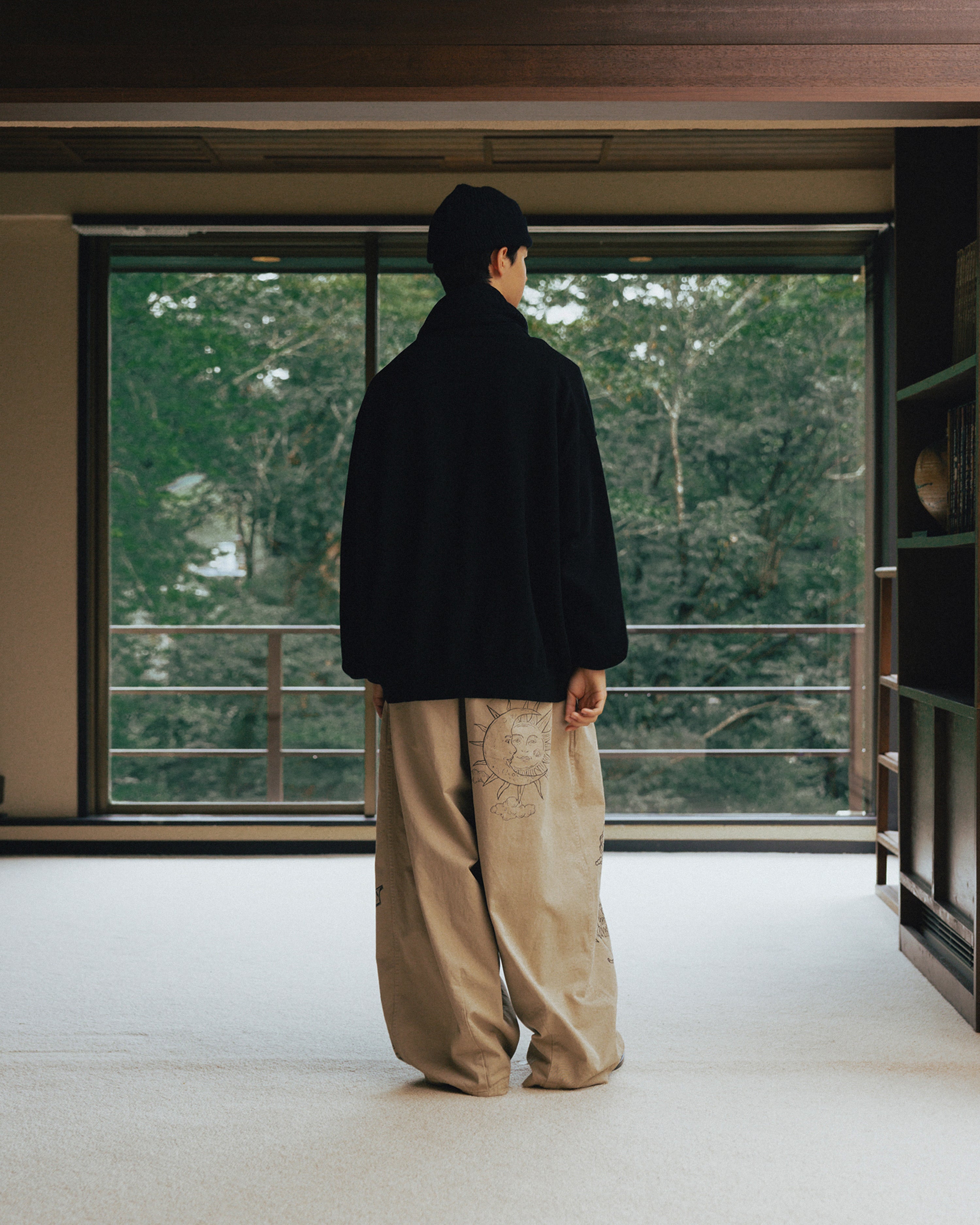 Anglan Painting Balloon Chino Pants - Beige