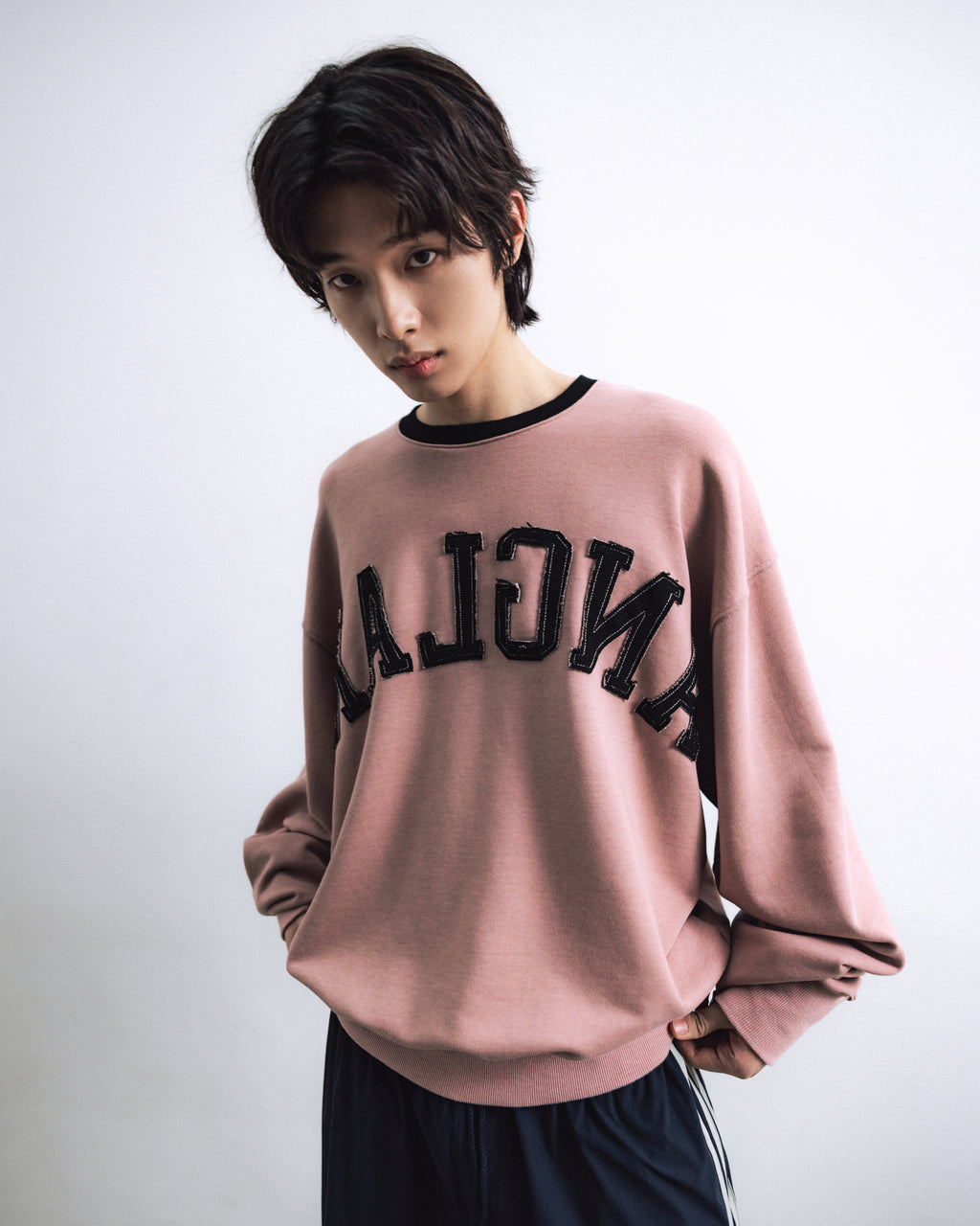 ANGLAN  Palette Appliqué Sweat Shirt - Pink