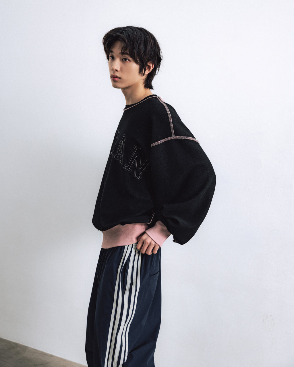 ANGLAN  Palette Appliqué Sweat Shirt - Pink