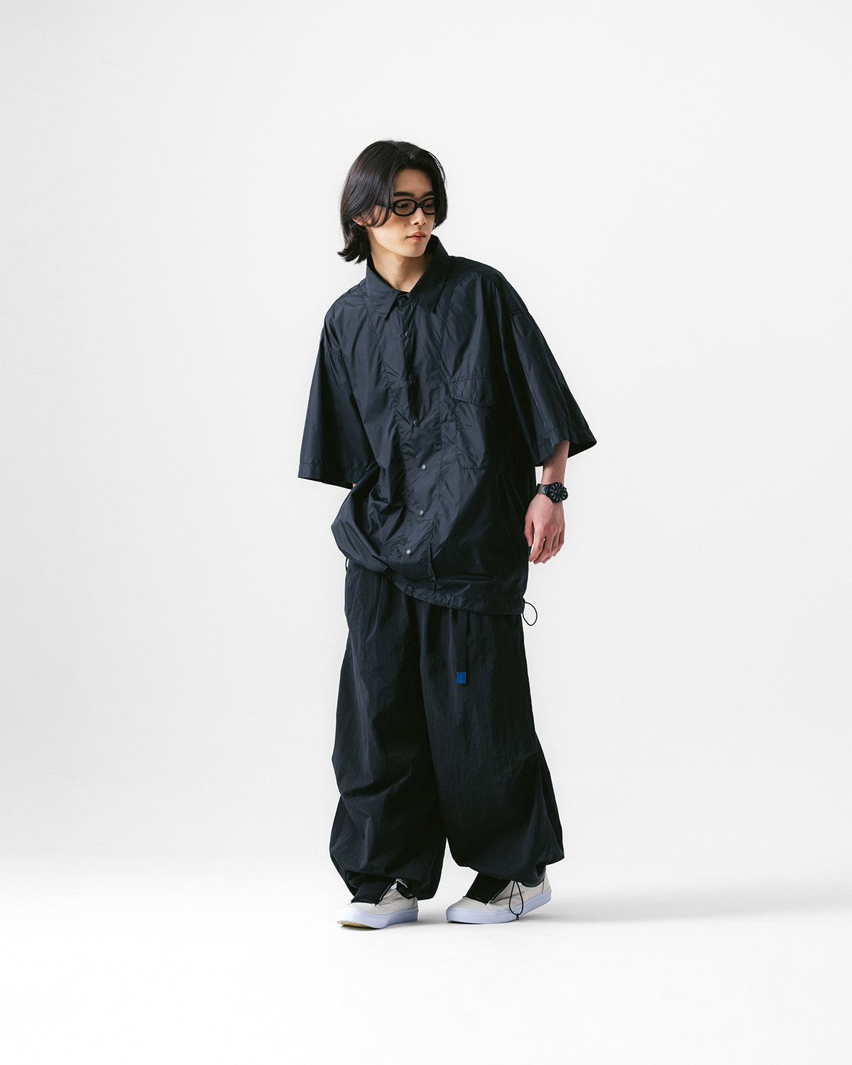 Anglan Nylon Tuck Belt String Balloon Pants - Black