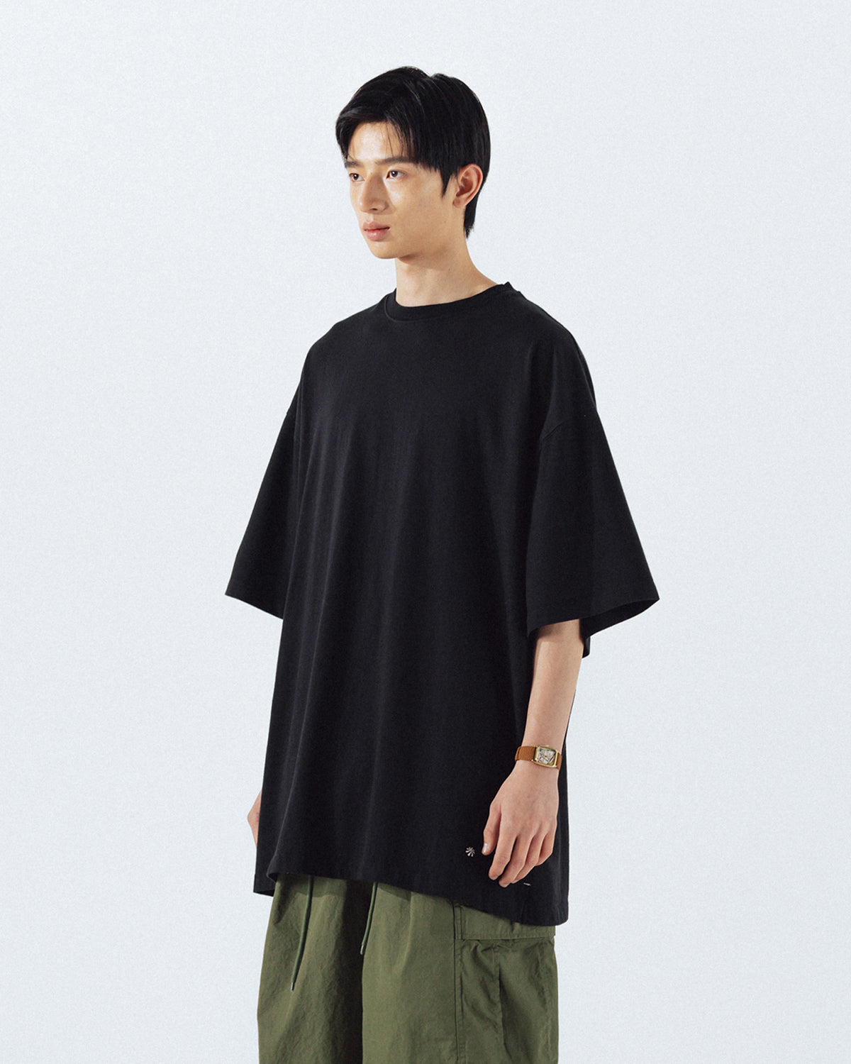 Anglan Layered Essential Label Half Tee – Black