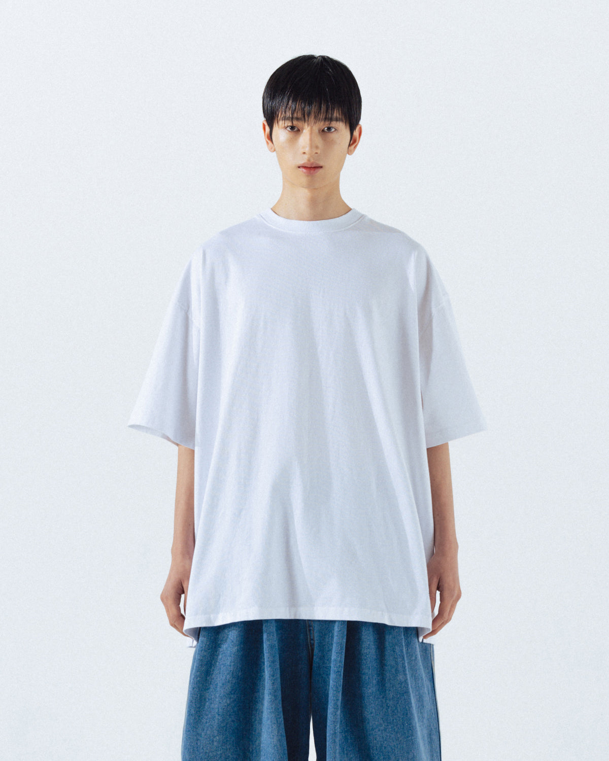 Anglan Layered Essential Label Half Tee – White