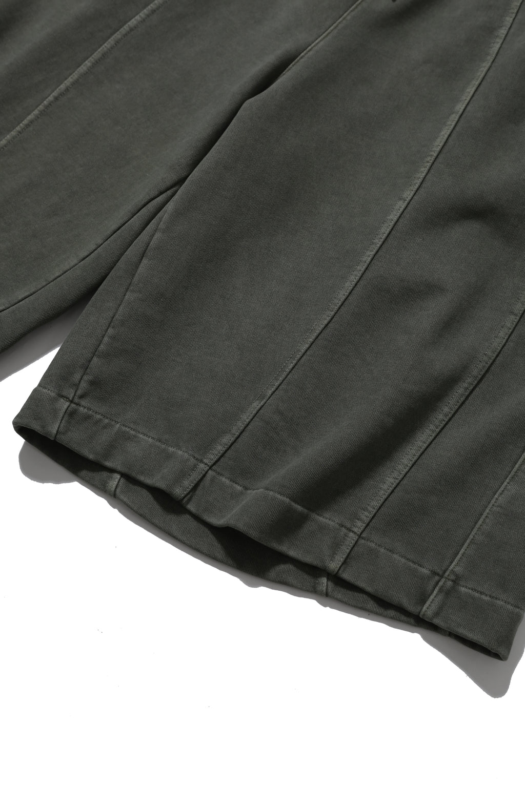 ANGLAN Iconic Pigment Sweat Half Pants - Green