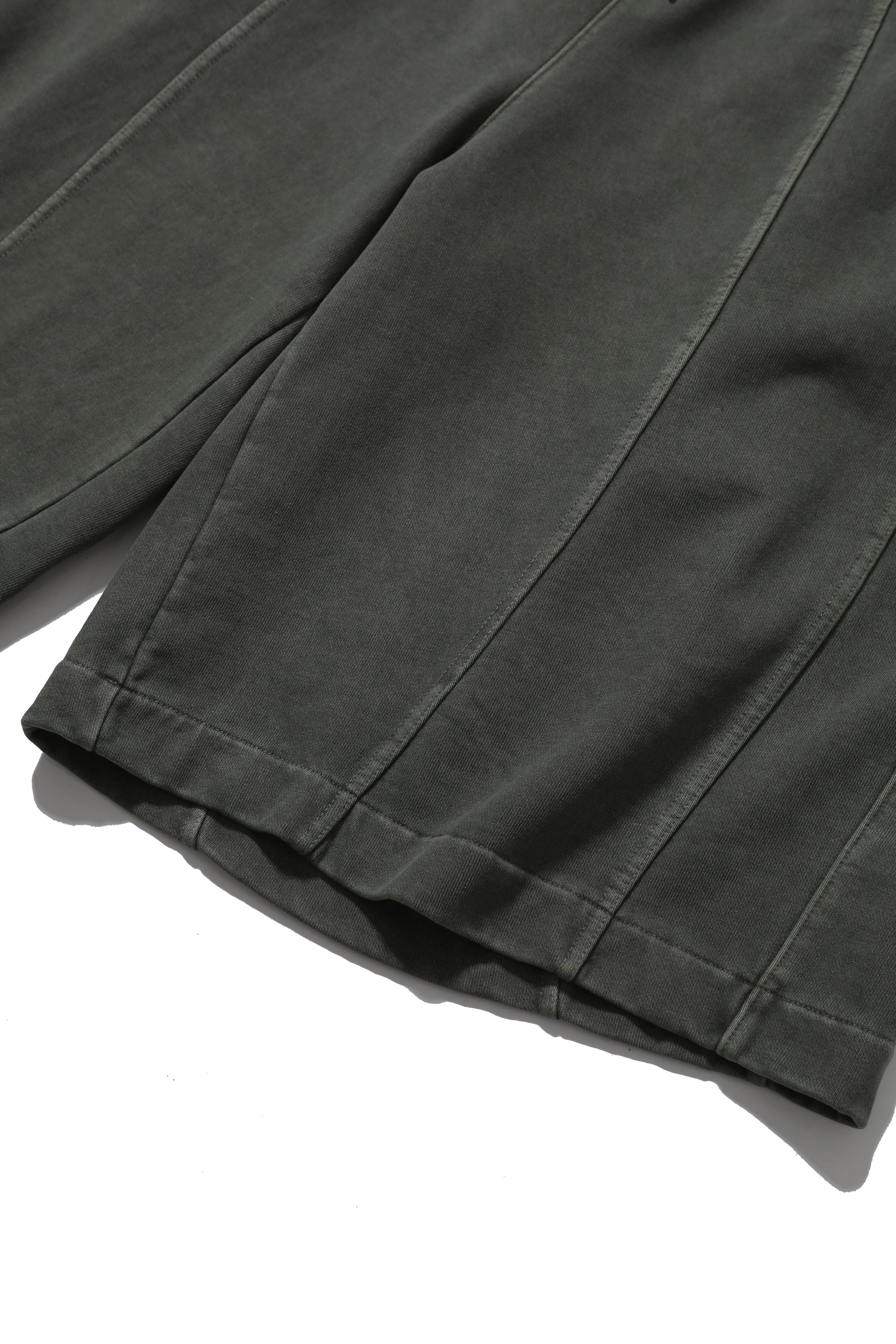 ANGLAN Iconic Pigment Sweat Half Pants - Green