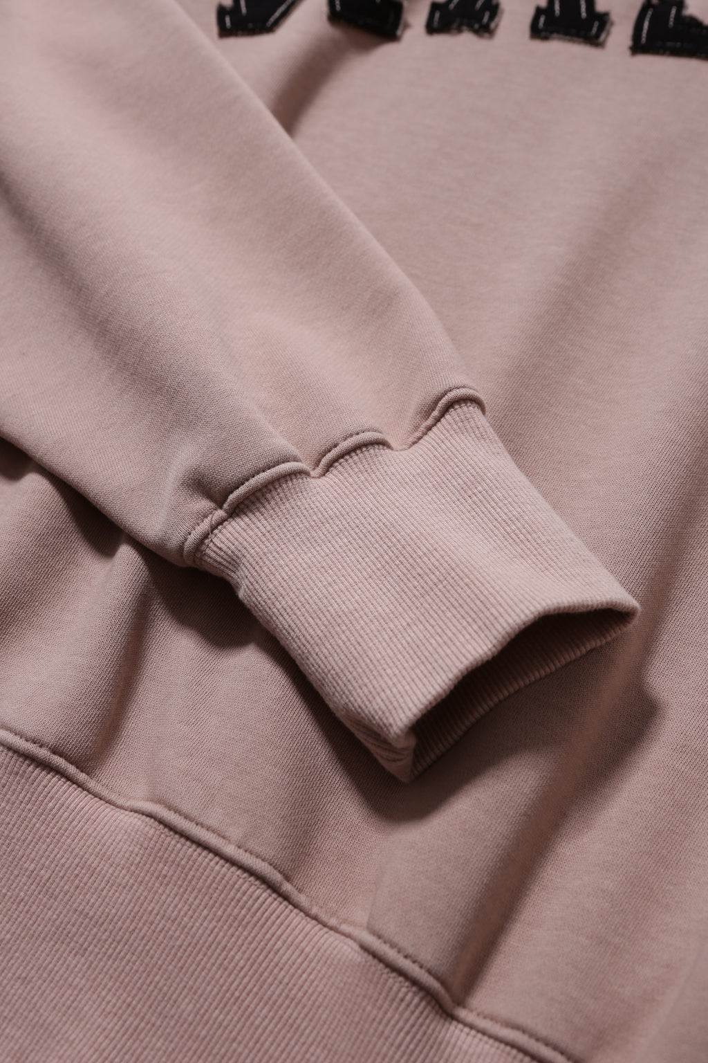 ANGLAN  Palette Appliqué Sweat Shirt - Pink