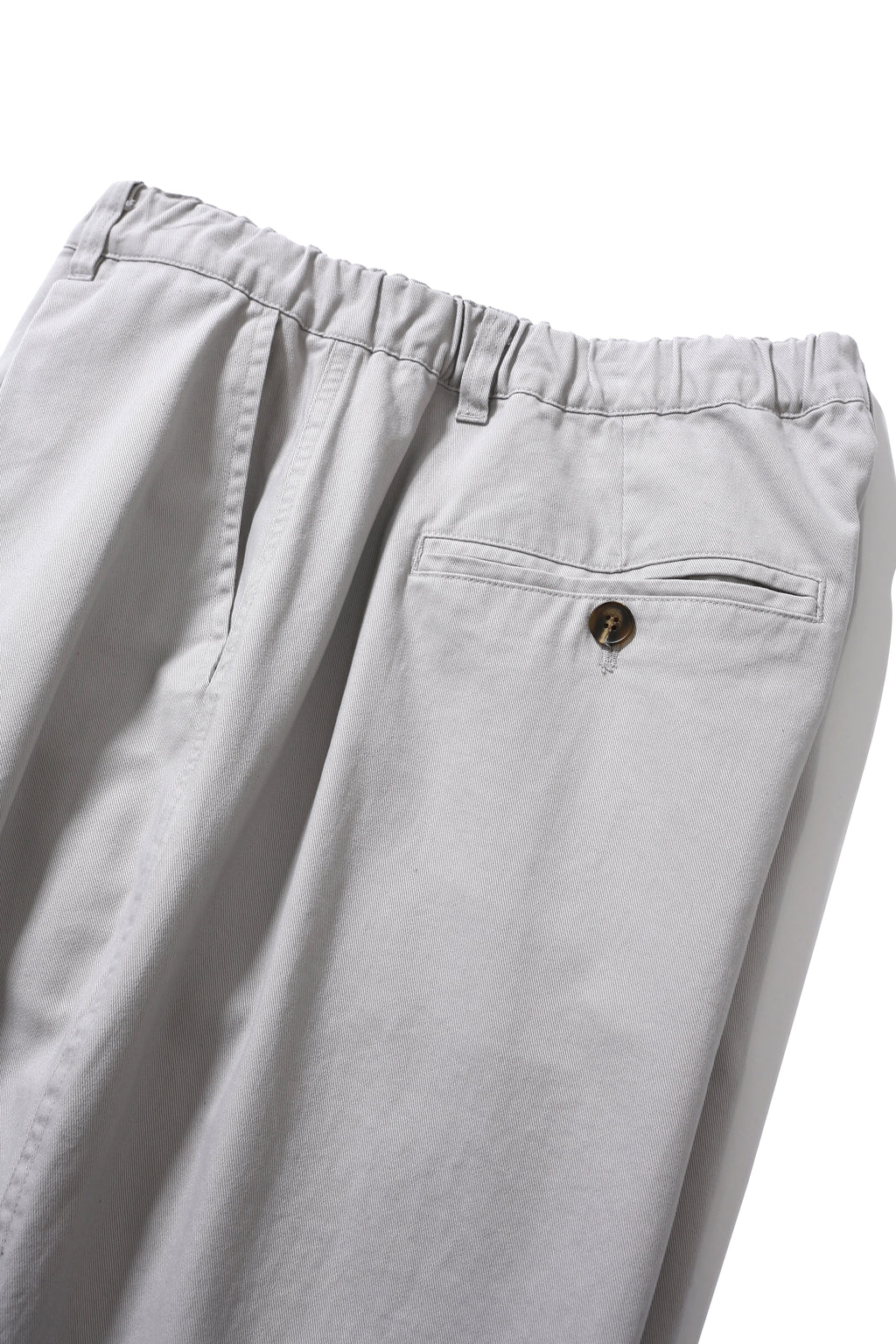 ANGLAN Cross Pleated Chino Shorts – Light Grey