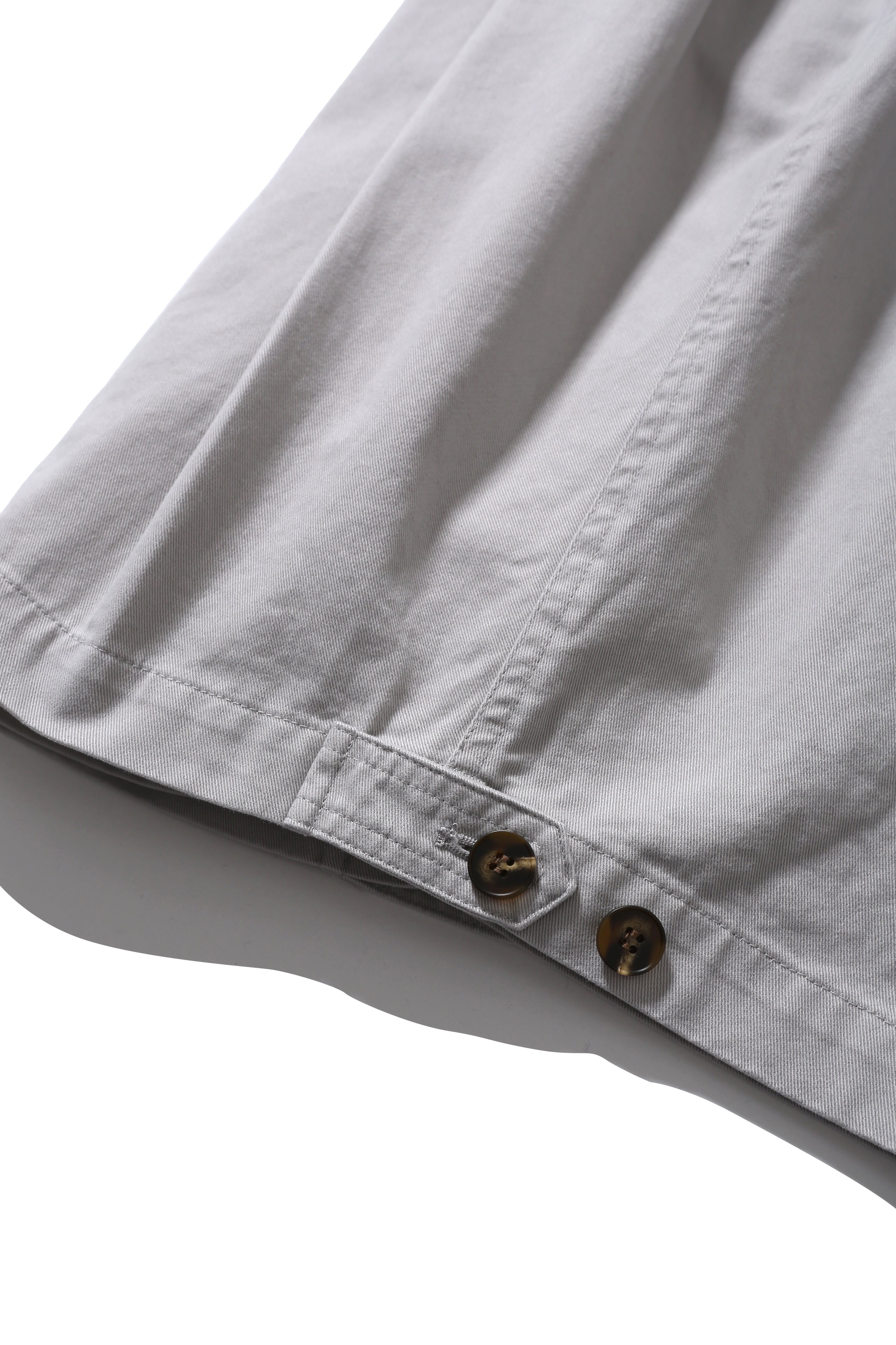 ANGLAN Cross Pleated Chino Shorts – Light Grey