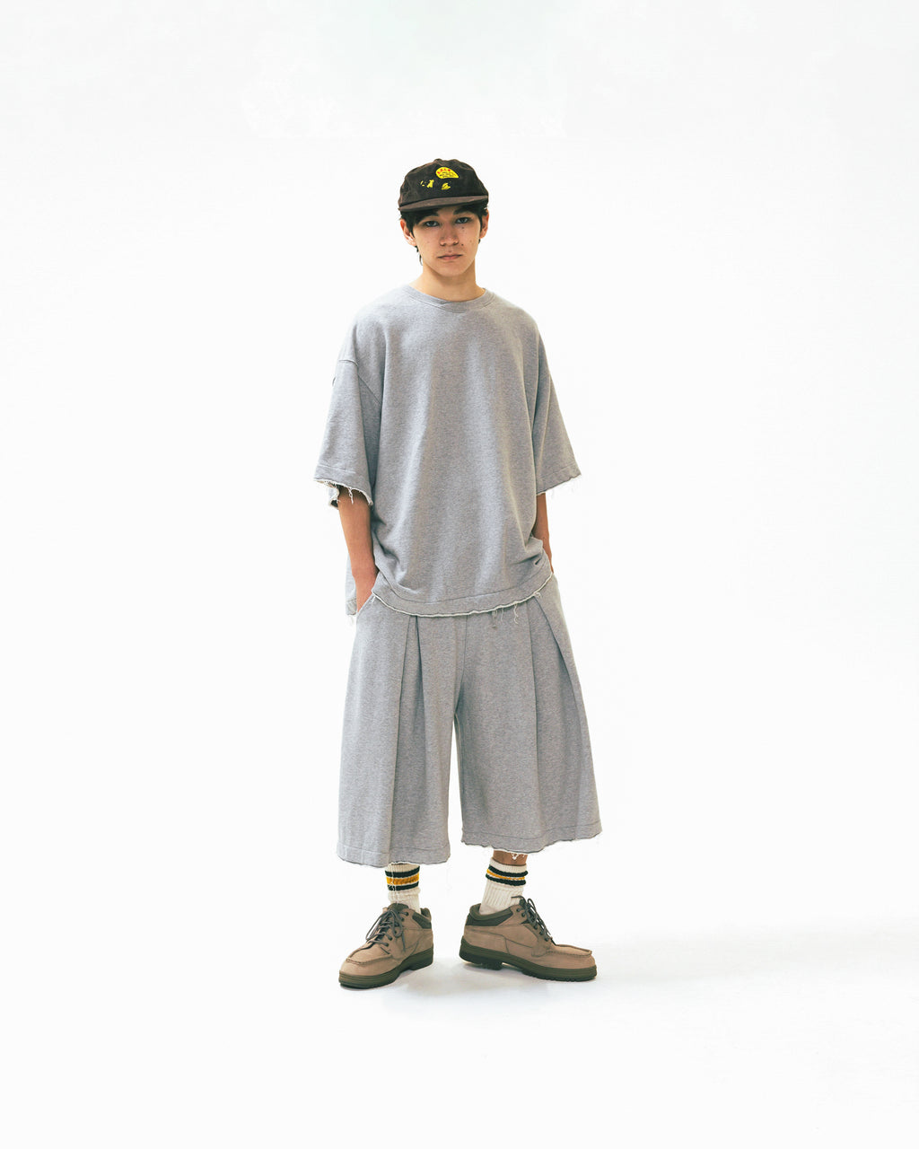 ANGLAN Valley Tuck Sweat Half Tee - Melange Grey