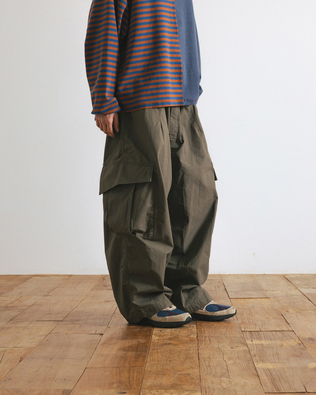 Anglan Ripstop Cargo Shirring Balloon Pants - Khaki
